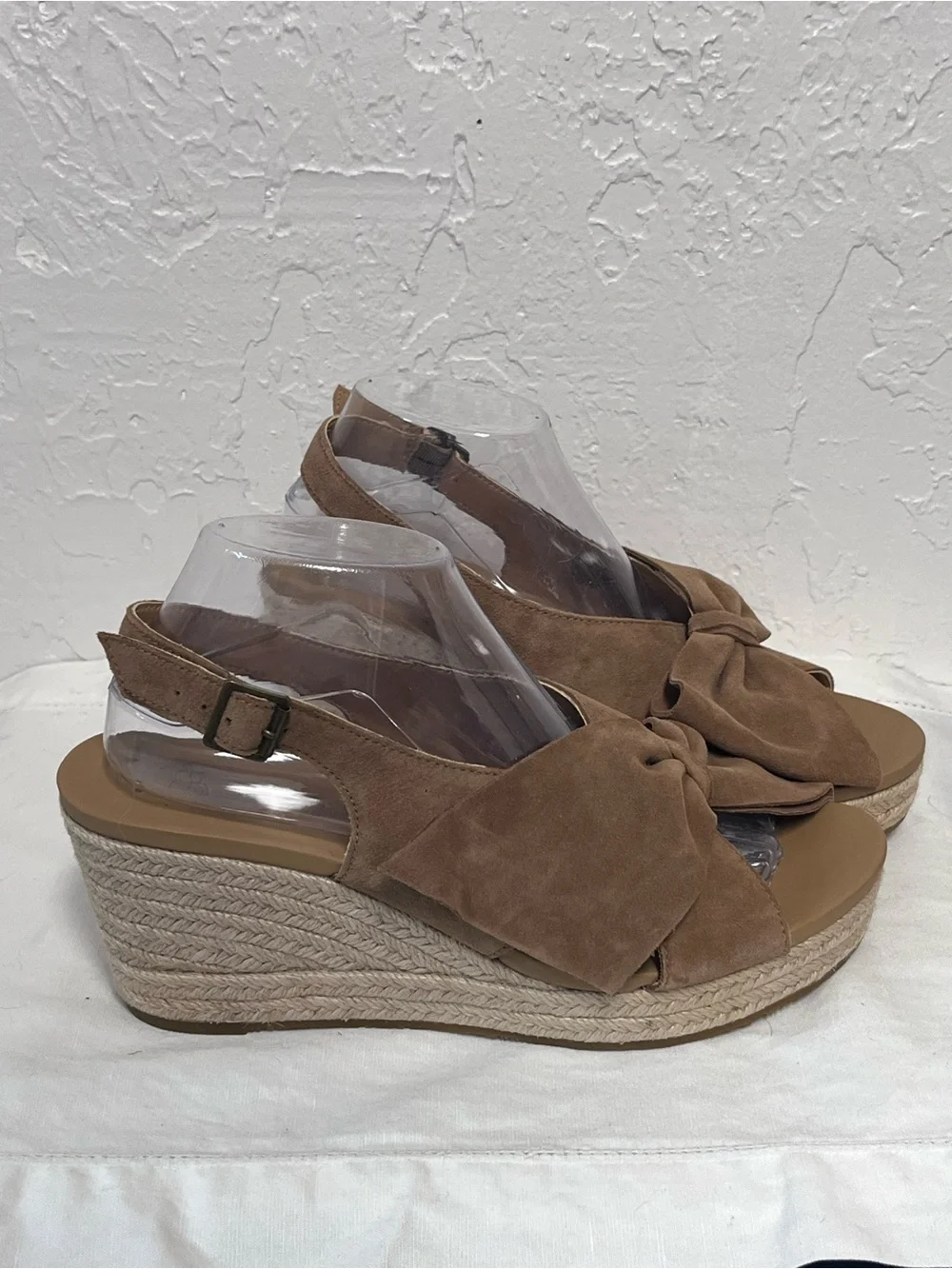 UGG Tan Espadrille Wedge Camila Suede Bow Slingback Chestnut Sandals SZ 9.5